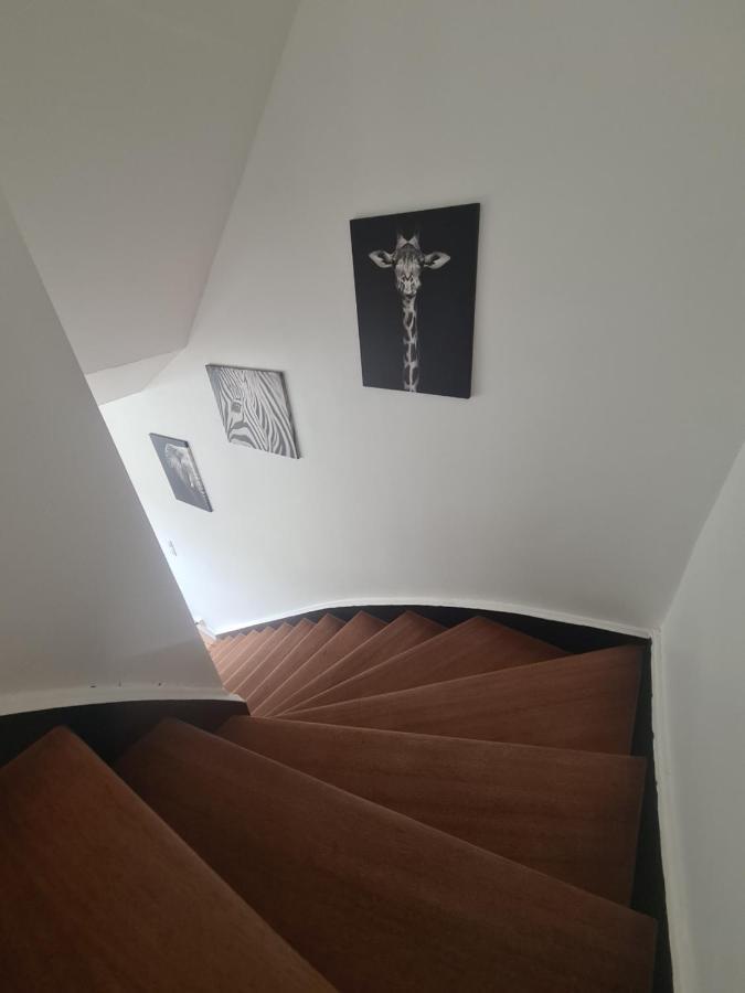 Duplex Familial Proche Gare Et Hyper Centre Ville Villepreux Екстериор снимка